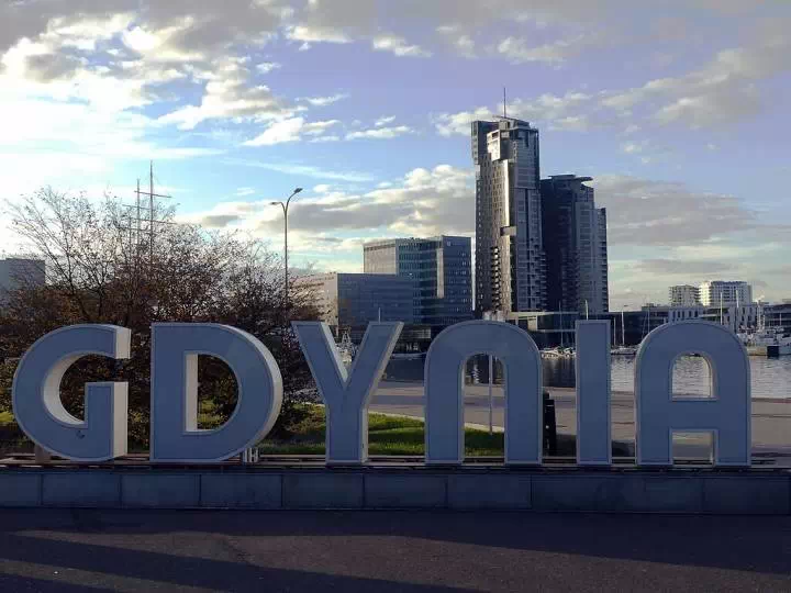 Wypożyczalnia samochodów Gdynia / fot. Wikimedia Commons
